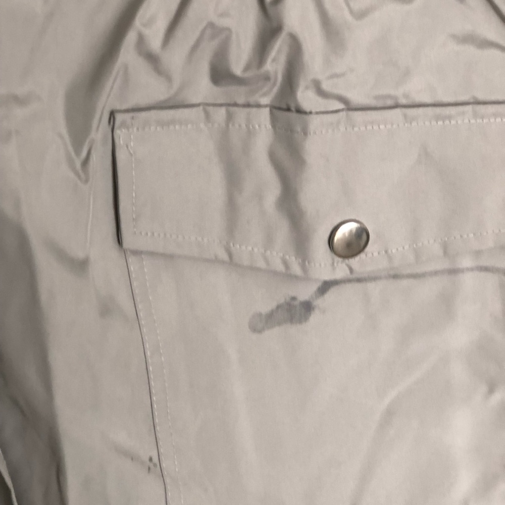 Windbreaker - Picture 4 of 6